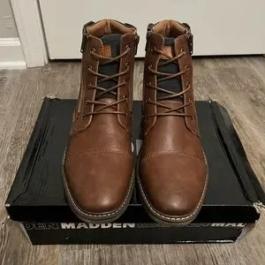 Steve Madden, Mens size 10.5, (New) Og all, in excellent condition Steve Madden Mens Size 10.5 Harpoon Oxford Brown Casual  main image 4